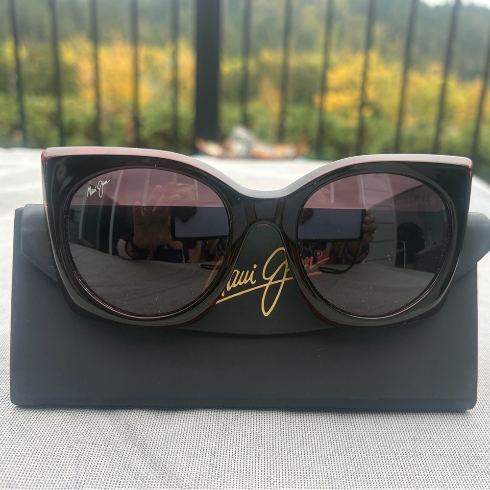 Like New Maui Jim 855-09 Pakalana